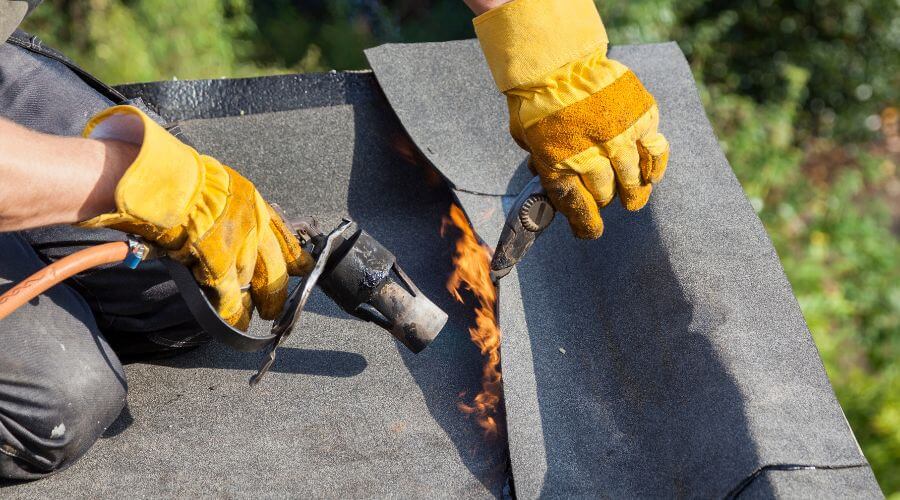 Professional gutter cleaning in Paterson, WA